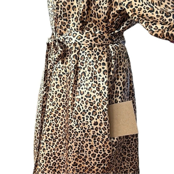 MORGAN TAYLOR Intimates Silky Animal Print Wrap Robe Layer Topper Jacket Size XL - Picture 9 of 16